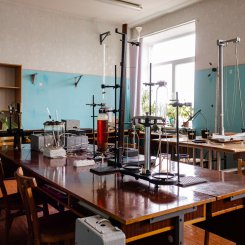 Лабораторії та Музеї кафедри фізики