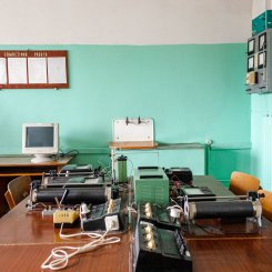 Лабораторії та Музеї кафедри фізики